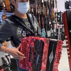 Meet your Posher, Eric